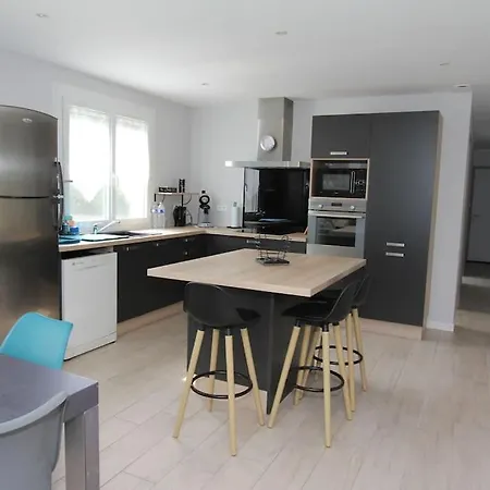 Maison Climatisee Avec Parking